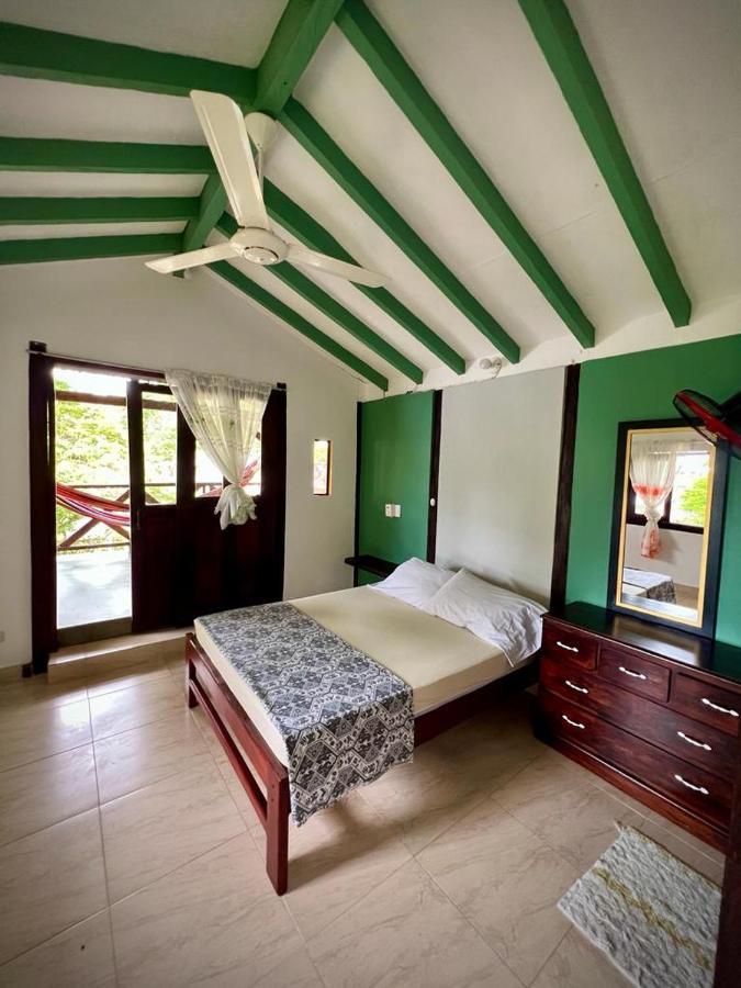 Hostal Portal Del Sol Capurganá Buitenkant foto